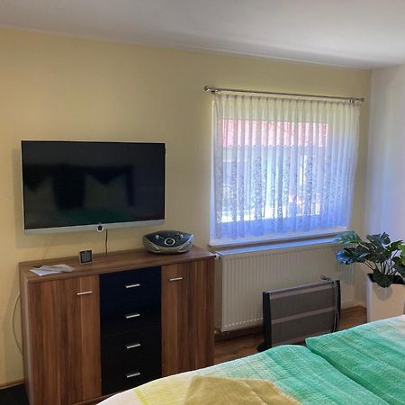 Ferienzimmer Olaf Waren  Kültér fotó